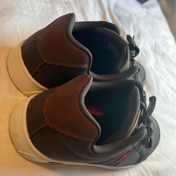 MEN'S LEVIS MUNRO UL CASUAL SHOES - Picture 3 of 5